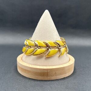 Vintage Coro Bracelet Yellow Enamel Gold Tone Leaf Link Safety Chain